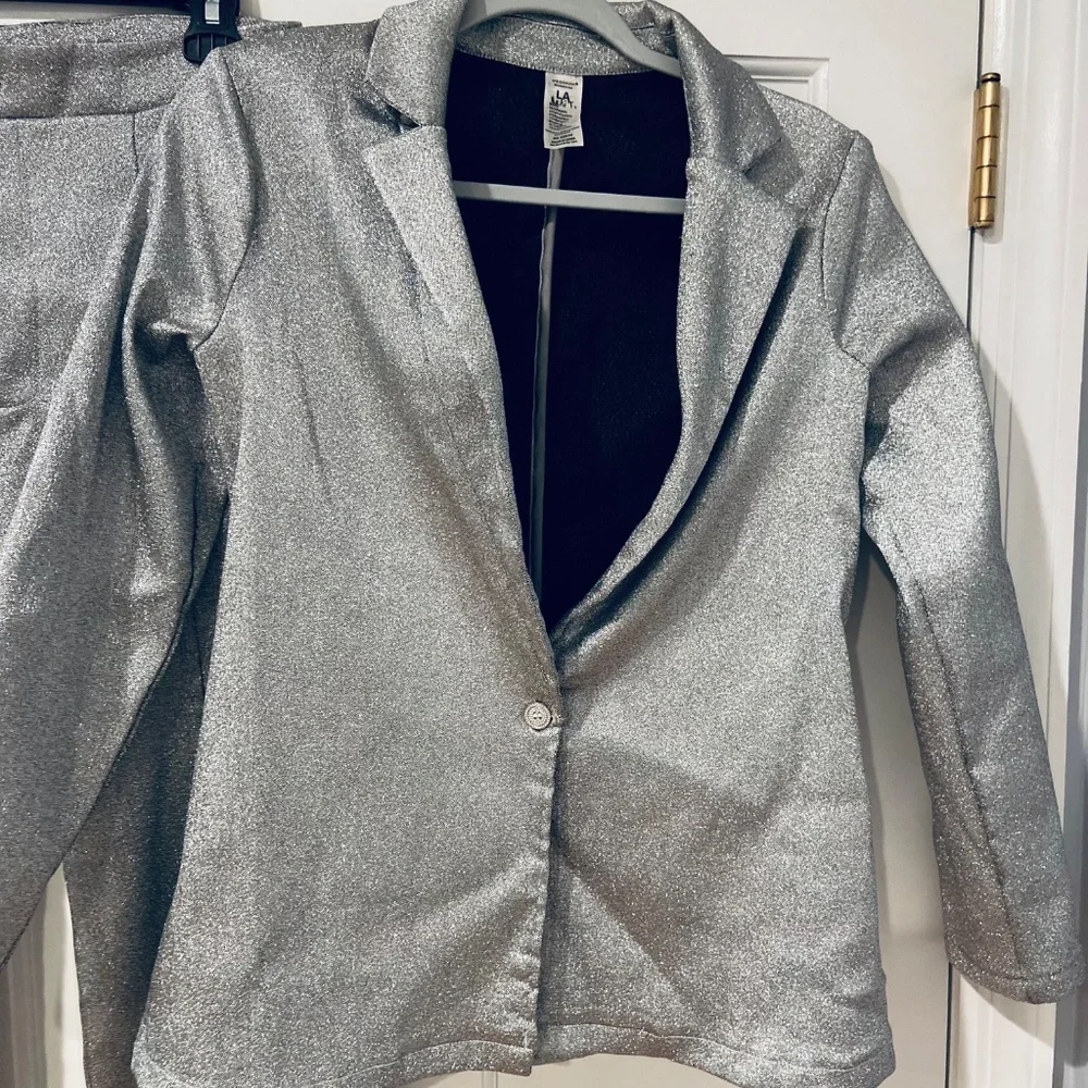 Weissman  Metallic Silver Dance Costume 2-Piece Suit (Blazer & Pants) Adult Medi